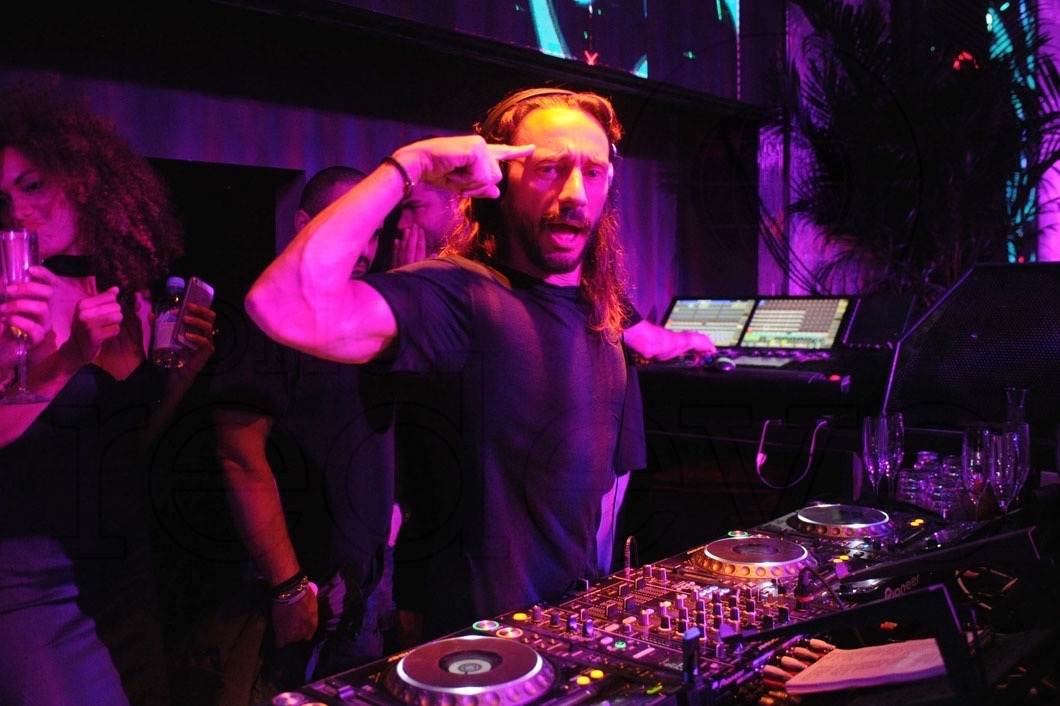 19-bob-sinclar-djing23