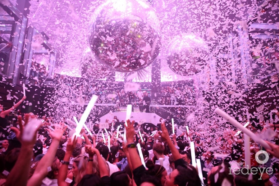 Calvin Harris at LIV - World Red Eye | World Red Eye