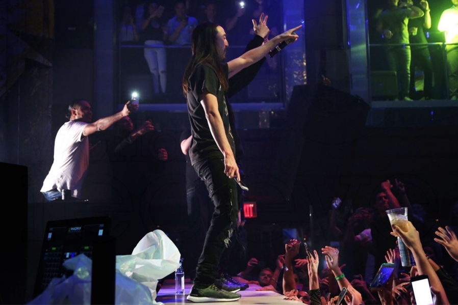 6-Steve Aoki & Mike Posner4