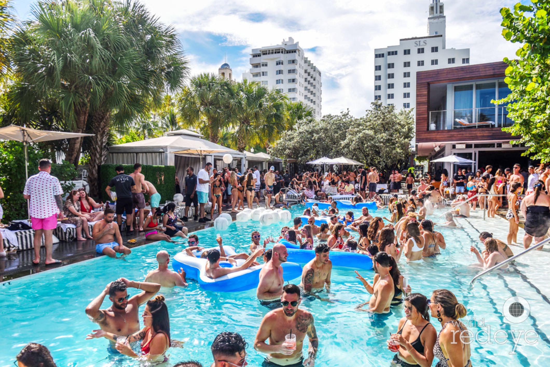 Belvedere Hosts Pop-Up Pool Party at Hyde Beach - World Red Eye | World ...