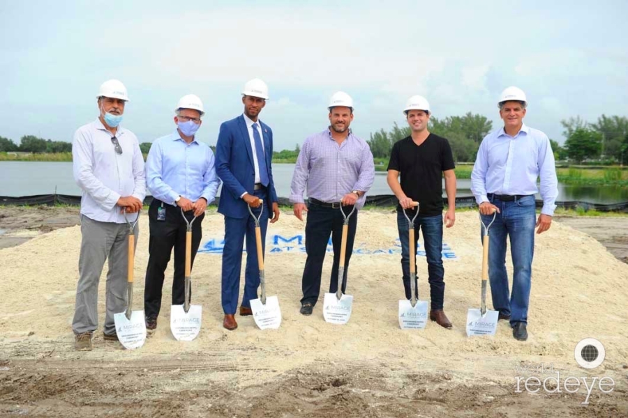 Gus Khavanin, Howard Levine, Mayor Matthew Pigatt, David Burstyn, Brian Sidman, & Alex Rodriguez