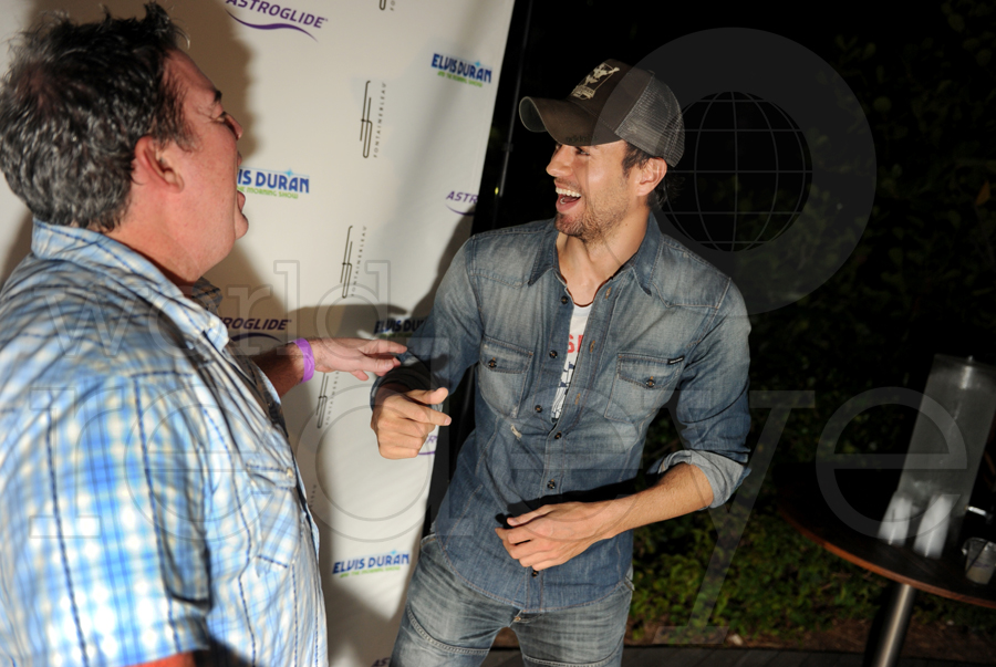 Enrique Iglesias at La Cote